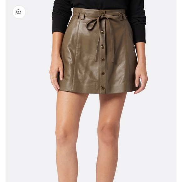 Joie Tolain Lamb Leather Mini Skirt size 0 with flaw - Picture 2 of 15